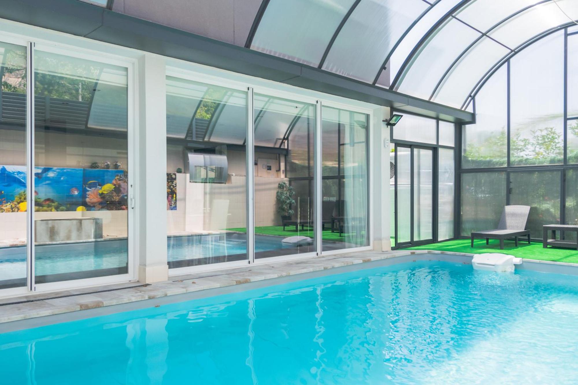 Luxurious Villa Marly II Castelldefels Esterno foto