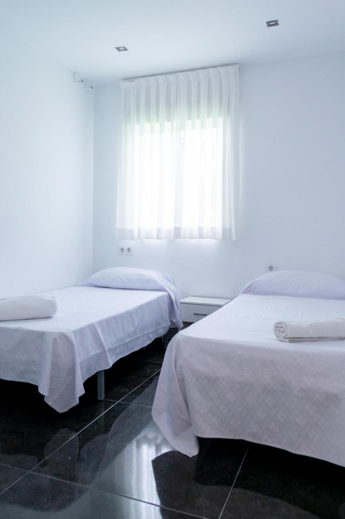 Luxurious Villa Marly II Castelldefels Esterno foto