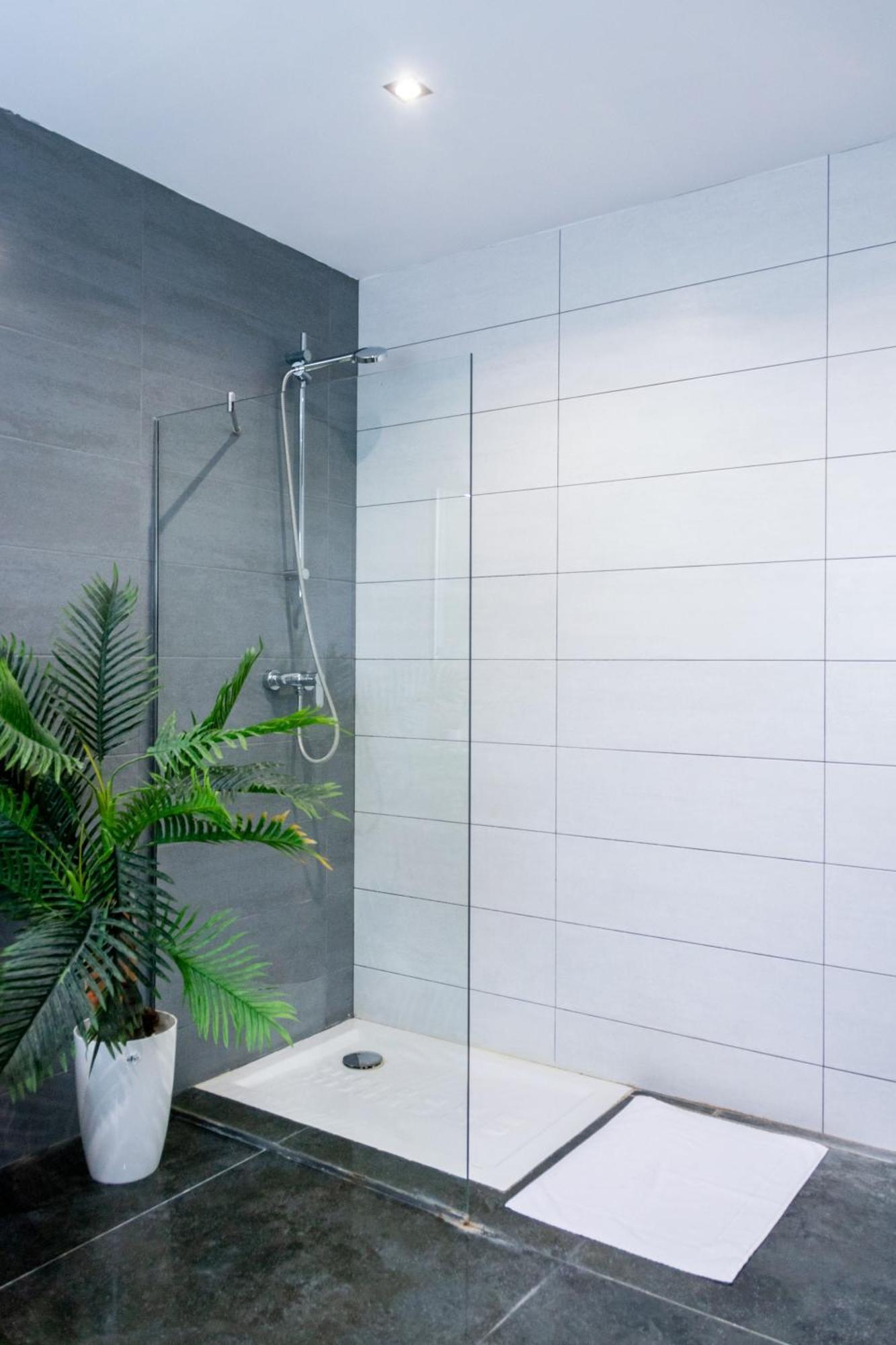 Luxurious Villa Marly II Castelldefels Esterno foto
