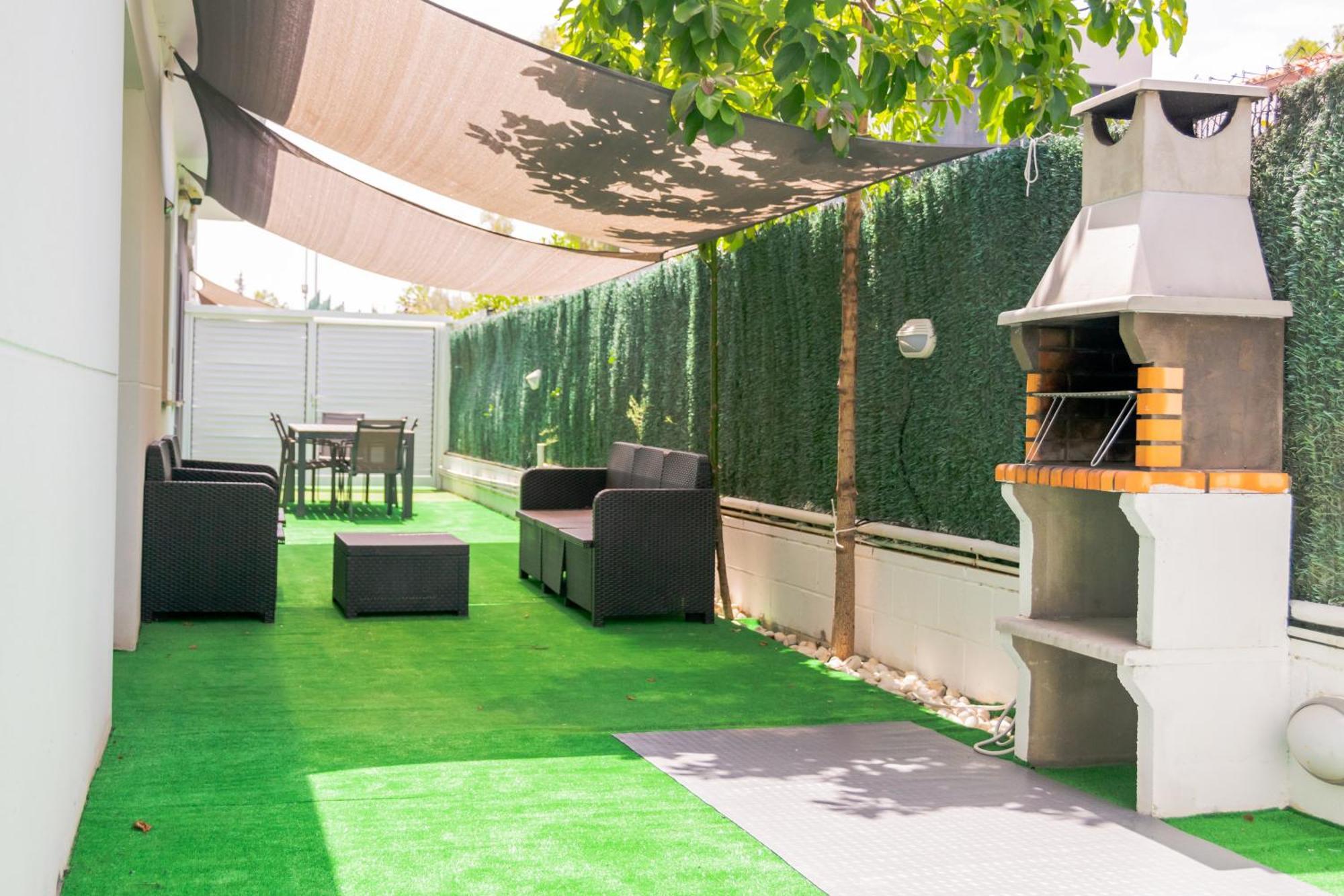 Luxurious Villa Marly II Castelldefels Esterno foto